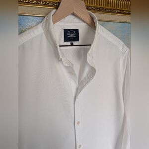 Charles Tyrwhitt White Oxford Shirt
